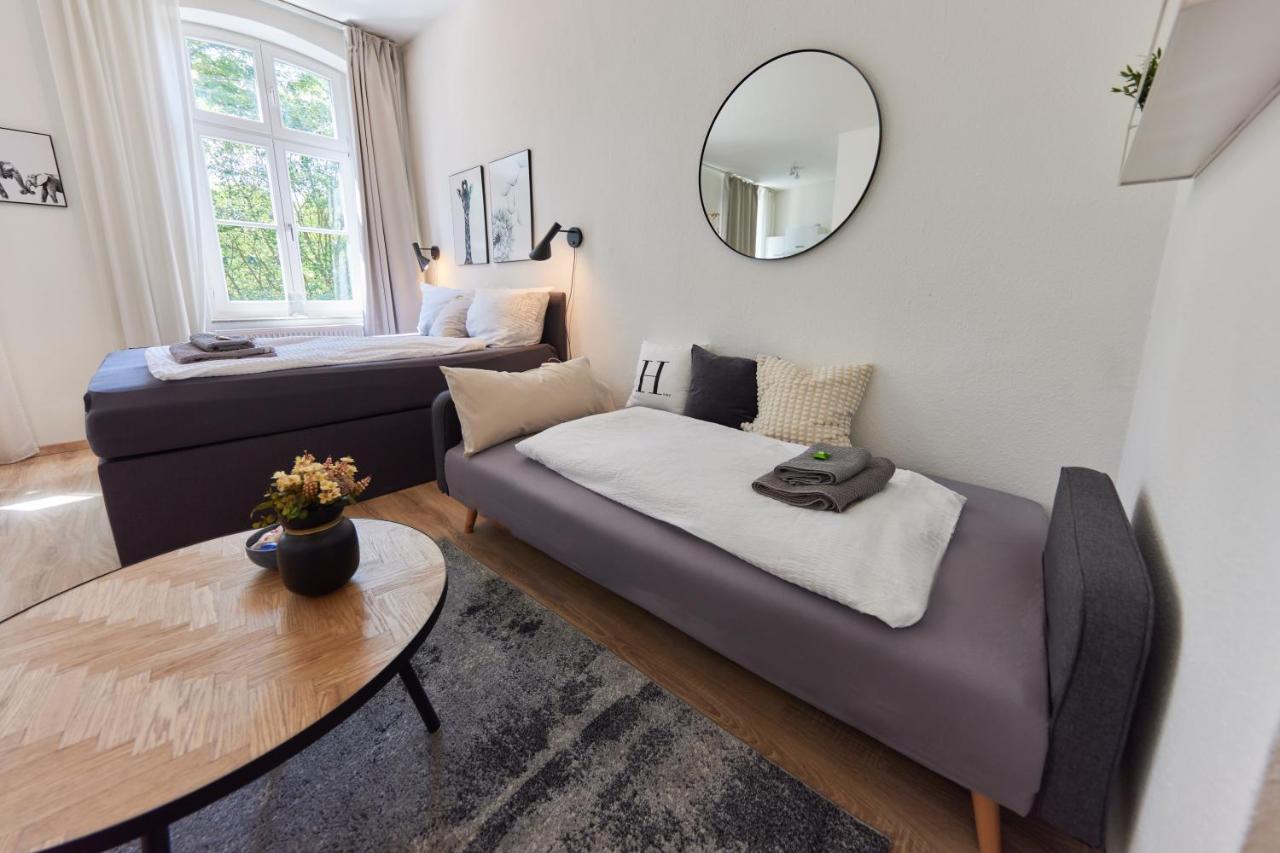 Studio3 Zentral Und Ruhig Mit Parkplatz, 5 Min Z Bali-T Und Gop, Boxspringbett Bad Oeynhausen Exterior photo